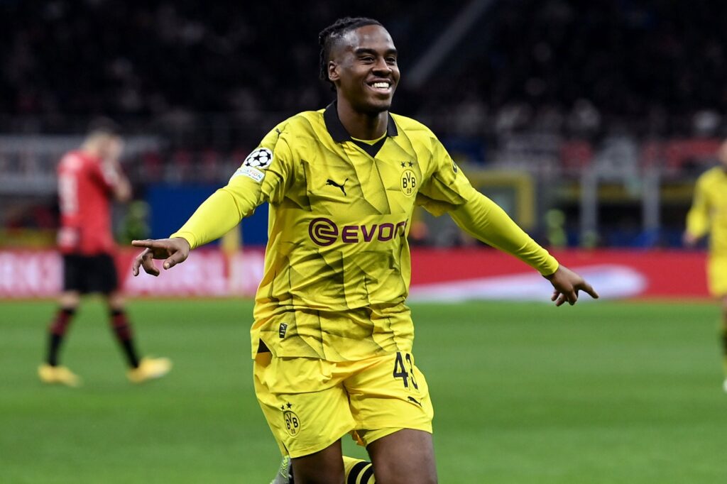 Vor Bellingham Und Sancho: Wird Bynoe-Gittens Zum Besten BVB-Transfer ...