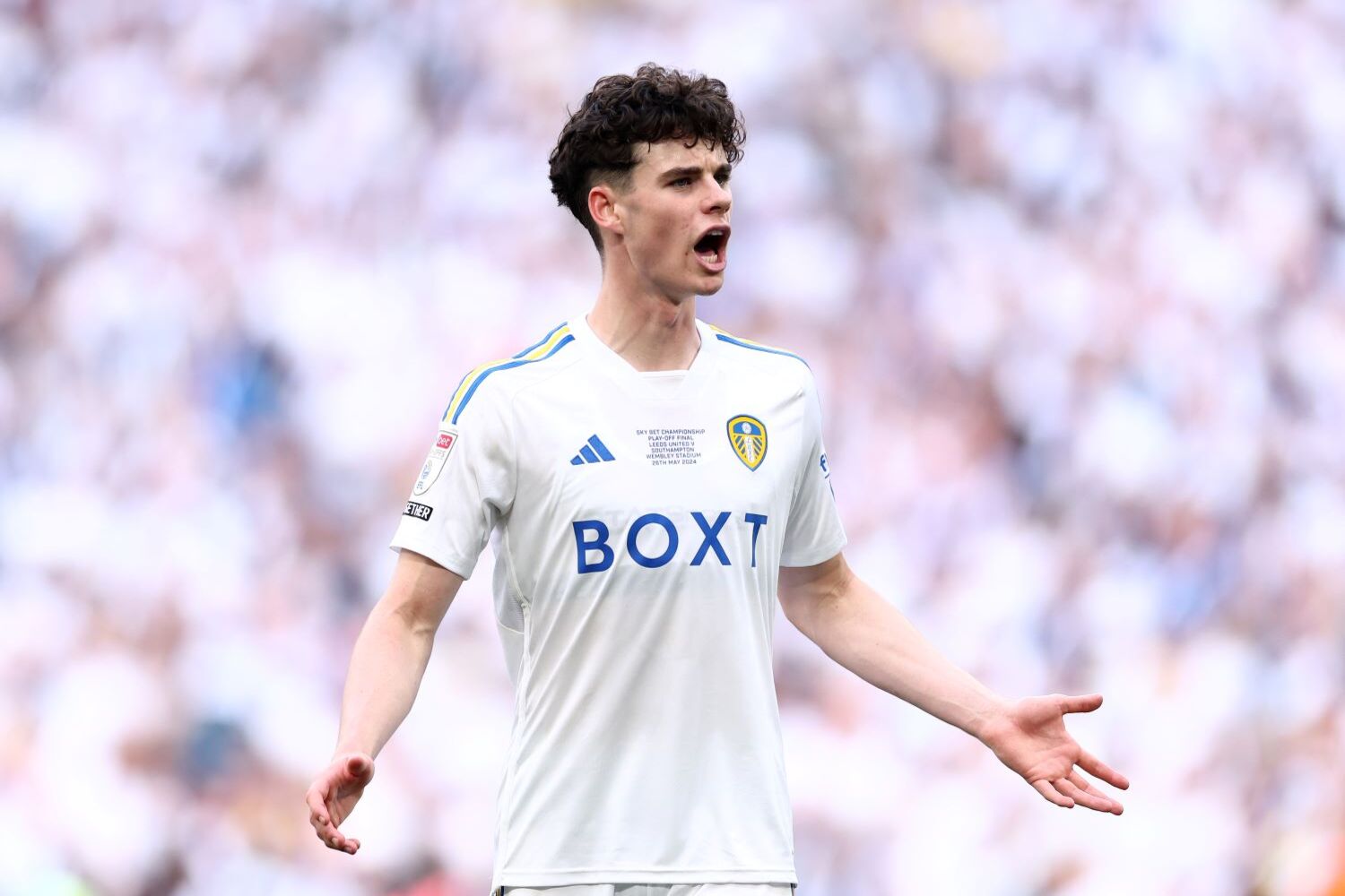 Archie Gray zum BVB? Top-Talent von Leeds United im Fokus