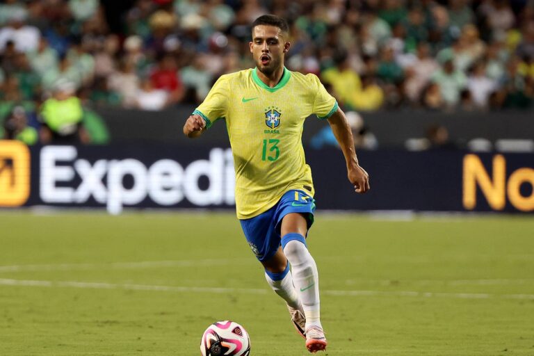 Yan Couto spielt für Brasilien neben Neymar 