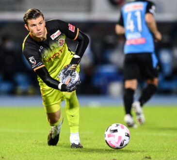 Mitchell Langerak