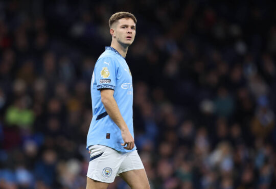 Manchester City FC v Nottingham Forest FC - Premier League James McAtee of Manchester City in action during the Premier League match between Manchester City FC and Nottingham Forest FC at Etihad Stadium on December 4, 2024 in Manchester, England. Manchester Etihad Stadium England United Kingdom PUBLICATIONxNOTxINxUK Copyright: xEdxSykes/Sportsphoto/APLx 14054174