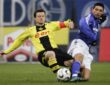 Christian Wörns im Revierderby gegen Kevin Kuranyi von Schalke 04.