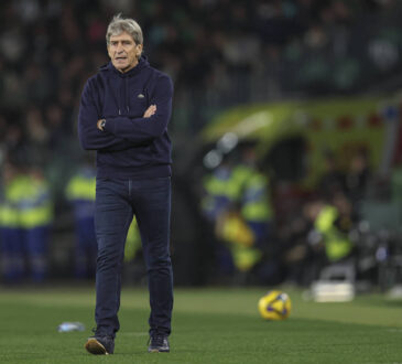 Foto: IMAGO / PressinphotoESP: Real Betis v Deportivo Alaves. La Liga EA Sports. Date 20 Real Betis head coach Manuel Pellegrini during the La Liga EA Sports, date 20 between Real Betis and Deportivo Alaves played at Benito Villamarin Stadium on January 18, 2024 in Sevilla, Spain. kpng Copyright: xPressinphotox AP_250118_BET_ALA_114