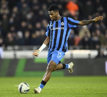 Club Brugge v KV Kortrijk - Jupiler Pro League BRUGGE, BELGIUM - JANUARY 25 : Onyedika Raphael midfielder of Club Brugge shoots the ball during the Jupiler Pro League match between Club Brugge and KV Kortrijk on January 25, 2025 in Brugge, Belgium, 25/01/2025 Brugge Belgium PUBLICATIONxNOTxINxFRAxBEL Copyright: xNicoxVereeckenx