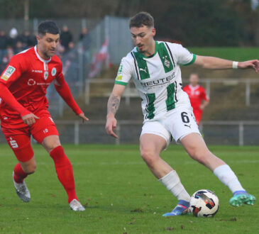 Moritz Stoppelkamp, Tony Reitz | Borussia Mönchengladbach II - RWO | Ort: Mönchengladbach, Grenzlandstadion | Datum: 07.12.2024 | Foto: Micha Korb / FUNKE Foto Services