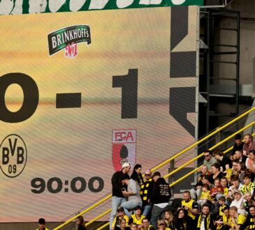 Borussia Dortmund verliert im Signal Iduna Park gegen den FC Augsburg.