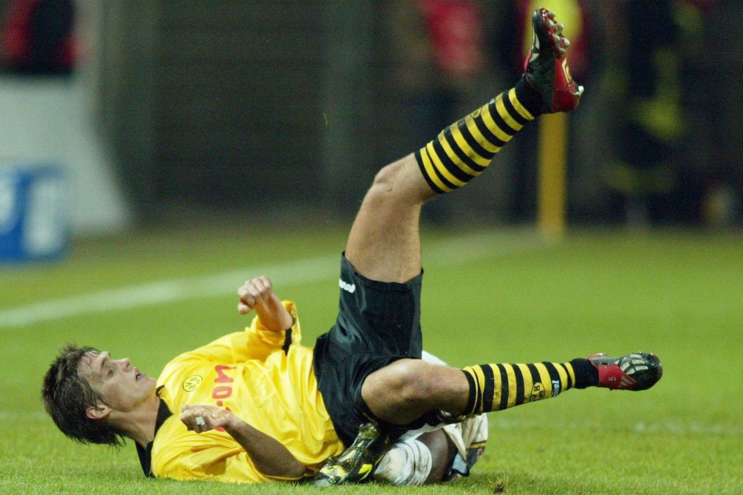 Sebastian Kehl scheitert mit dem BVB beim FC Sochaux.