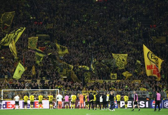 Mannschaft und Fans