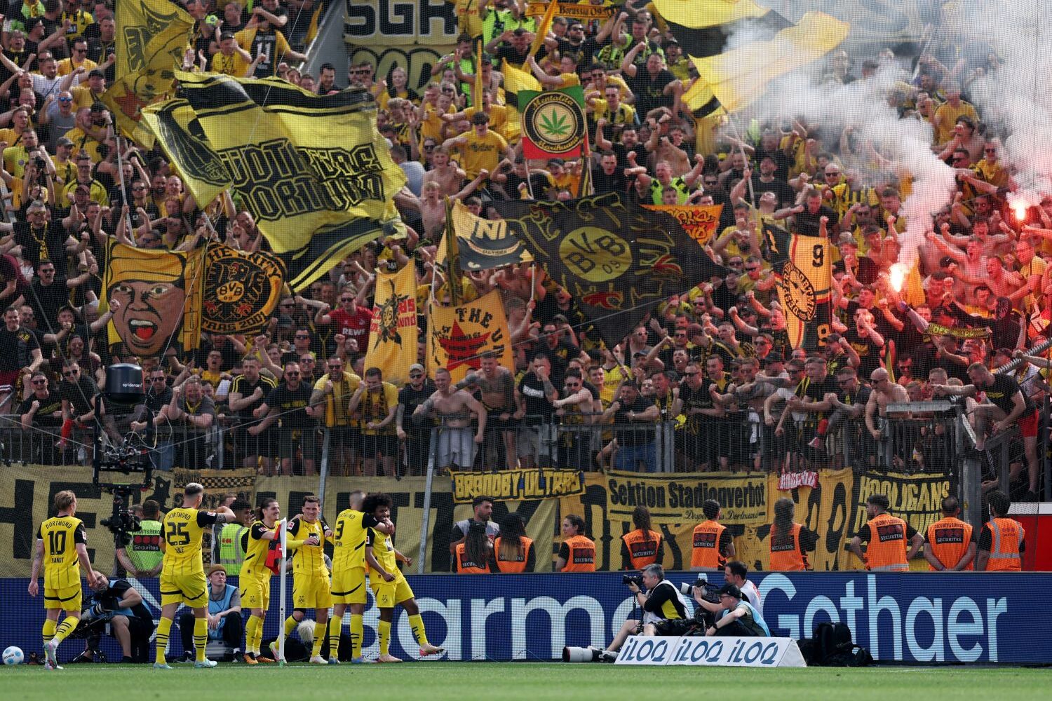Fans und Mannschaft