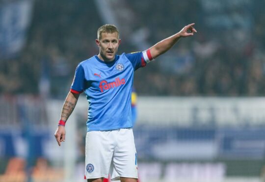 Lewis Holtby