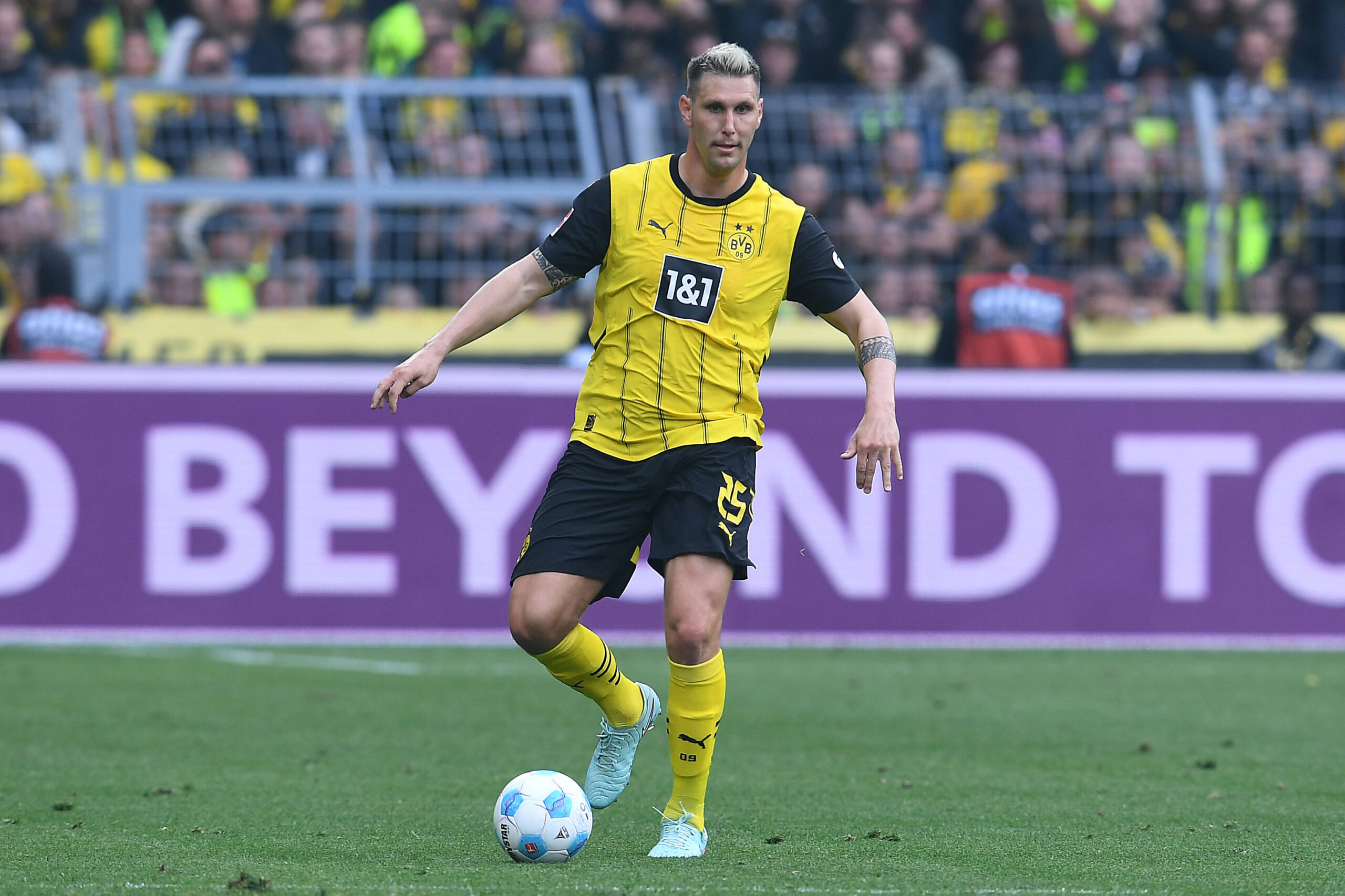 Niklas Süle