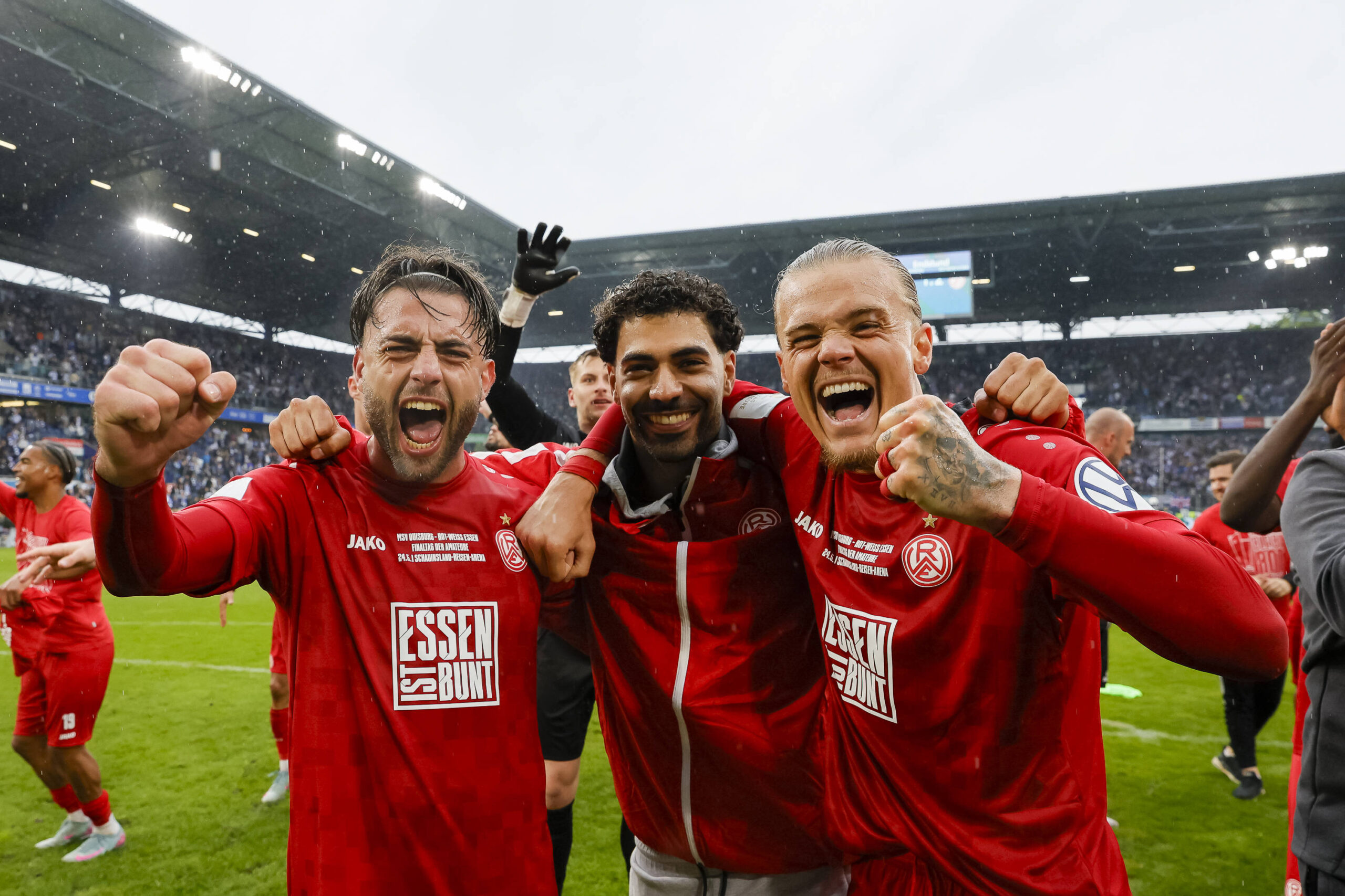 Jose-Enrique Rios Alonso, Ekin Celebi, Tom Moustier