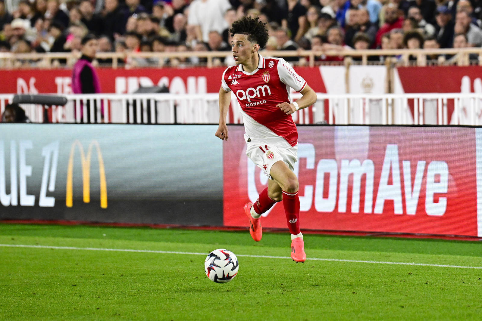 Football : AS Monaco VS Olympique Lyonnais - 10/05/2025 - Ligue 1 Mcdonald s L AS Monaco affronte l Olympique Lyonnais dans le cadre de la 33e journ√ e de Ligue 1 Mcdonald s. Maghnes Akliouche ASM MonacoMonaco PUBLICATIONxNOTxINxFRAxBEL Copyright: xWilliamxCannarellax
