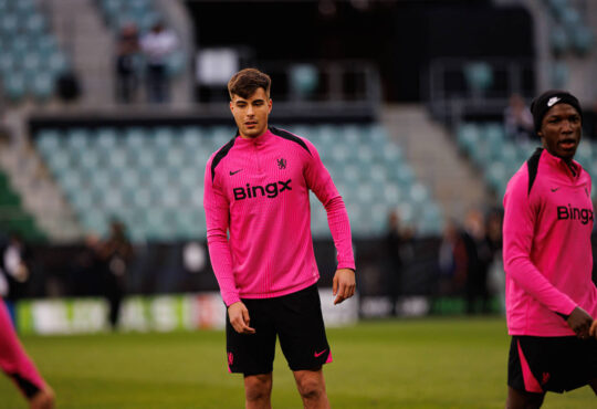 Aaron Anselmino seen during official training before UEFA Conference League 2025 final game between Real Betis Balompie and Chelsea FC Maciej Rogowski Wroclaw Wroclaw Municipal Stadium Poland Copyright: xMaciejxRogowskix cfctraining25-33