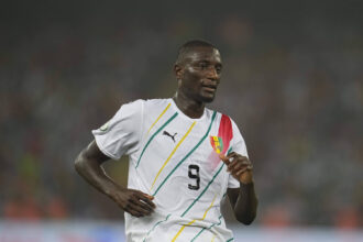 African Cup of Nations Round of 16: Equatorial Guinea vs Guinea 2024 January 28 2024: Serhou Yadaly Guirassy Guinea looks on during a African Cup of Nations Round of 16 game, Equatorial Guinea vs Guinea , at Alassane Ouattara Stadium, Abidjan, Ivory Coast. Kim Price/CSM Credit Image: ¬ Kim Price/Cal Media Abidjan Abidjan Ivory Coast EDITORIAL USE ONLY Copyright: xx ZUMA-20240128_zma_c04_147.jpg KimxPricex csmphotothree228452