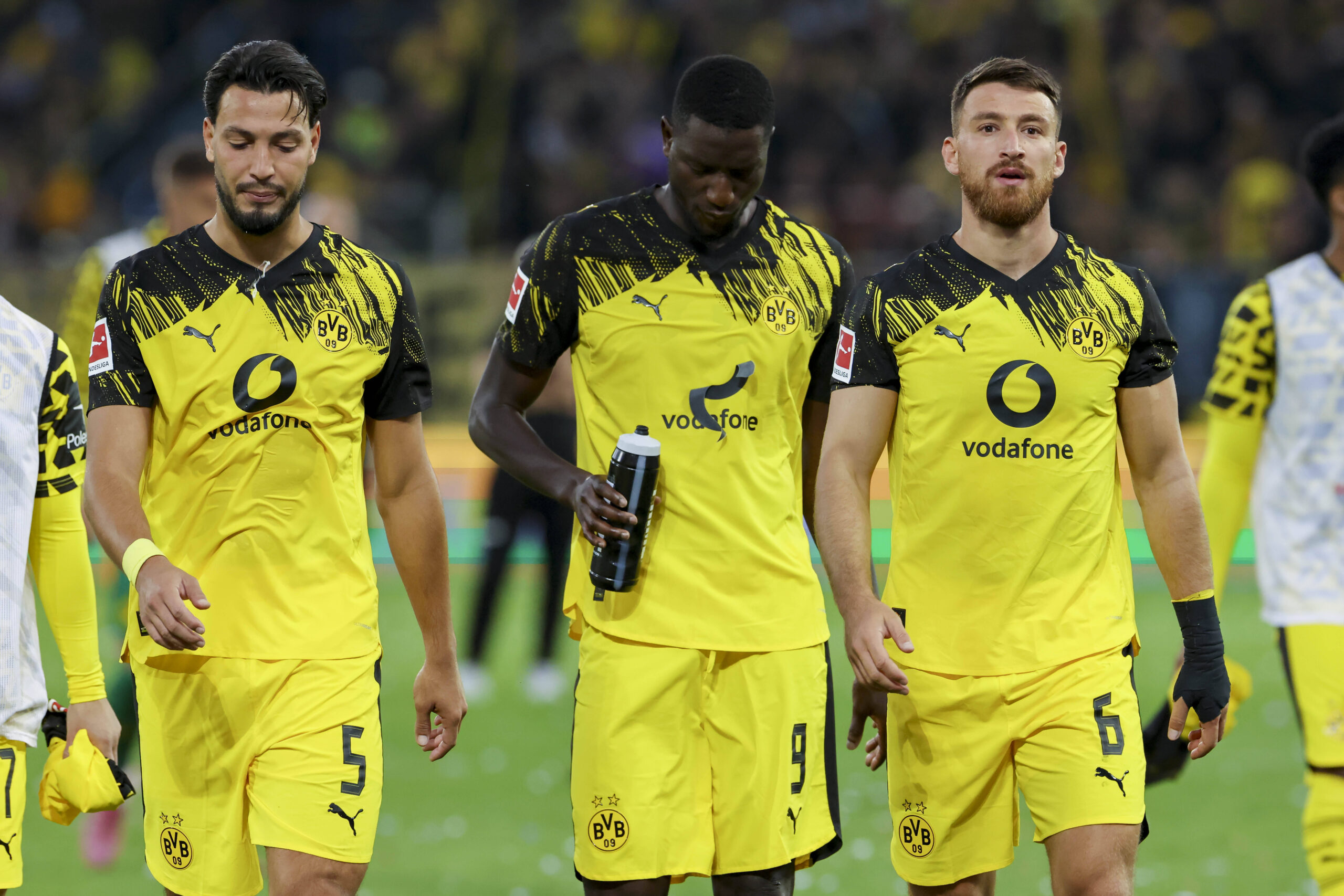 Ramy Bensebaini, Serhou Guirassy und Salih Özcan