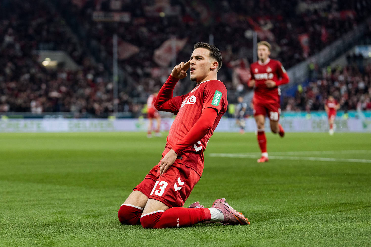 1. Fuﬂball Bundesliga: TSG 1899 Hoffenheim - 1. FC Kˆln 03.10.2025 Jubel zum 0:1 durch Said El Mala 1. FC Kˆln, 13, Tor, Torjubel 1. Fuﬂball Bundesliga, TSG 1899 Hoffenheim - 1. FC Kˆln, Sinsheim, PREZERO Arena am 03.10.2025 DFL REGULATIONS PROHIBIT ANY USE OF PHOTOGRAPHS AS IMAGE SEQUENCES AND/OR QUASI-VIDEO. *** 1 Soccer Bundesliga TSG 1899 Hoffenheim 1 FC Kˆln 03 10 2025 Cheering for 0 1 by Said El Mala 1 FC Kˆln, 13 , Goal, Goal celebration 1 Soccer Bundesliga, TSG 1899 Hoffenheim 1 FC Kˆln, Sinsheim, PREZERO Arena on 03 10 2025 DFL REGULATIONS PROHIBIT ANY USE OF PHOTOGRAPHS AS IMAGE SEQUENCES AND OR QUASI VIDEO Copyright: xBEAUTIFULxSPORTS/Wunderlx