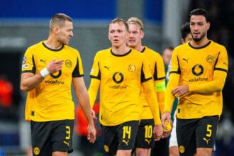 Waldemar Anton, Maximilian Beier, Julian Brandt und Ramy Bensebaini