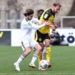 Sonntag 02.11.2025, Saison 2025/26, Regionalliga West, 14. Spieltag im Stadion Rote Erde Dortmund, BVB Borussia Dortmund II - 1. FC Bocholt, Marlon Frey Bocholt gegen Michael Eberwein BVB II, v.l. *** Sunday 02 11 2025, Season 2025 26, Regionalliga West, Matchday 14 at Stadion Rote Erde Dortmund, BVB Borussia Dortmund II 1 FC Bocholt, Marlon Frey Bocholt v Michael Eberwein BVB II , v l