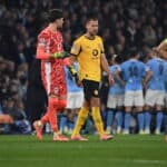 UEFA Champions League: Manchester City vs. Borussia Dortmund, 05.11.2025 MANCHESTER, GREAT BRITAIN - NOVEMBER 05: Gregor Kobel of Borussia Dortmund talks things over with Waldemar Anton during the UEFA Champions League match between Manchester City vs. Borussia Dortmund at Etihad Stadium on matchday 4 of the UEFA Champions League Season 2025/26 on November 05, 2025 in Manchester, Great Britain. *** UEFA Champions League Manchester City vs Borussia Dortmund, 05 11 2025 MANCHESTER, GREAT BRITAIN NOVEMBER 05 Gregor Kobel of Borussia Dortmund talks things over with Waldemar Anton during the UEFA Champions League match between Manchester City vs Borussia Dortmund at Etihad Stadium on matchday 4 of the UEFA Champions League Season 2025 26 on November 05, 2025 in Manchester, Great Britain Copyright: xBEAUTIFULxSPORTS/Mansoorx