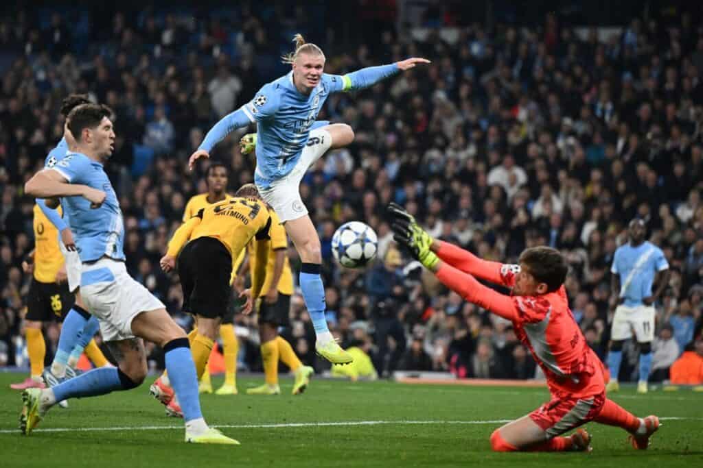 Erling Haaland und Gregor Kobel