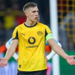 10.12.2025, Fuﬂball, UEFA Champions League, Borussia Dortmund - FK Bodˆ/Glimt, BVB Stadion, 5. Spieltag, Saison 2025 2026: Nico Schlotterbeck BVB 04 ‰rgert sich ver‰rgert gestikulierend Regulations prohibit any use of photographs as image sequences and or quasi-video. Nordrhein-Westfalen Deutschland *** 10 12 2025, Football, UEFA Champions League, Borussia Dortmund FK Bodˆ Glimt, BVB Stadion, Matchday 5, Season 2025 2026 Nico Schlotterbeck BVB 04 angrily gesticulating Regulations prohibit any use of photographs as image sequences and or quasi video North Rhine-Westphalia Germany