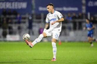 FCV Dender EH v Club Brugge - Jupiler Pro League DENDERLEEUW, BELGIUM - DECEMBER 14 : Stankovic Aleksandar midfielder of Club Brugge during the Jupiler Pro League match between FCV Dender EH and Club Brugge on December 14, 2025 in Denderleeuw, Belgium, 14/12/2025 Denderleeuw Belgium PUBLICATIONxNOTxINxFRAxBEL Copyright: xJanxDexMeuleneirx