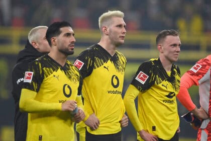 Schlussjubel Borussia Dortmund, Emre CAN DO,- Niklas SUELE S¸leDO und Maximilian BEIER DO, Jubel, jubeln, Freude, cheers, Fussball 1. Bundesliga, 15.Spieltag, matchday15, Borussia Dortmund DO - Borussia Moenchengladbach MG 2-0 am 19.12.2025 in Dortmund/ Deutschland. DFL regulations prohibit any use of photographs as image sequences and/or quasi-video ¬ *** Final cheer Borussia Dortmund, Emre CAN DO , Niklas SUELE S¸le DO and Maximilian BEIER DO , cheer, jubilation, joy, cheers, Football 1 Bundesliga, 15 Matchday, matchday15, Borussia Dortmund DO Borussia Moenchengladbach MG 2 0 on 19 12 2025 in Dortmund Germany DFL regulations prohibit any use of photographs as image sequences and or quasi video ¬