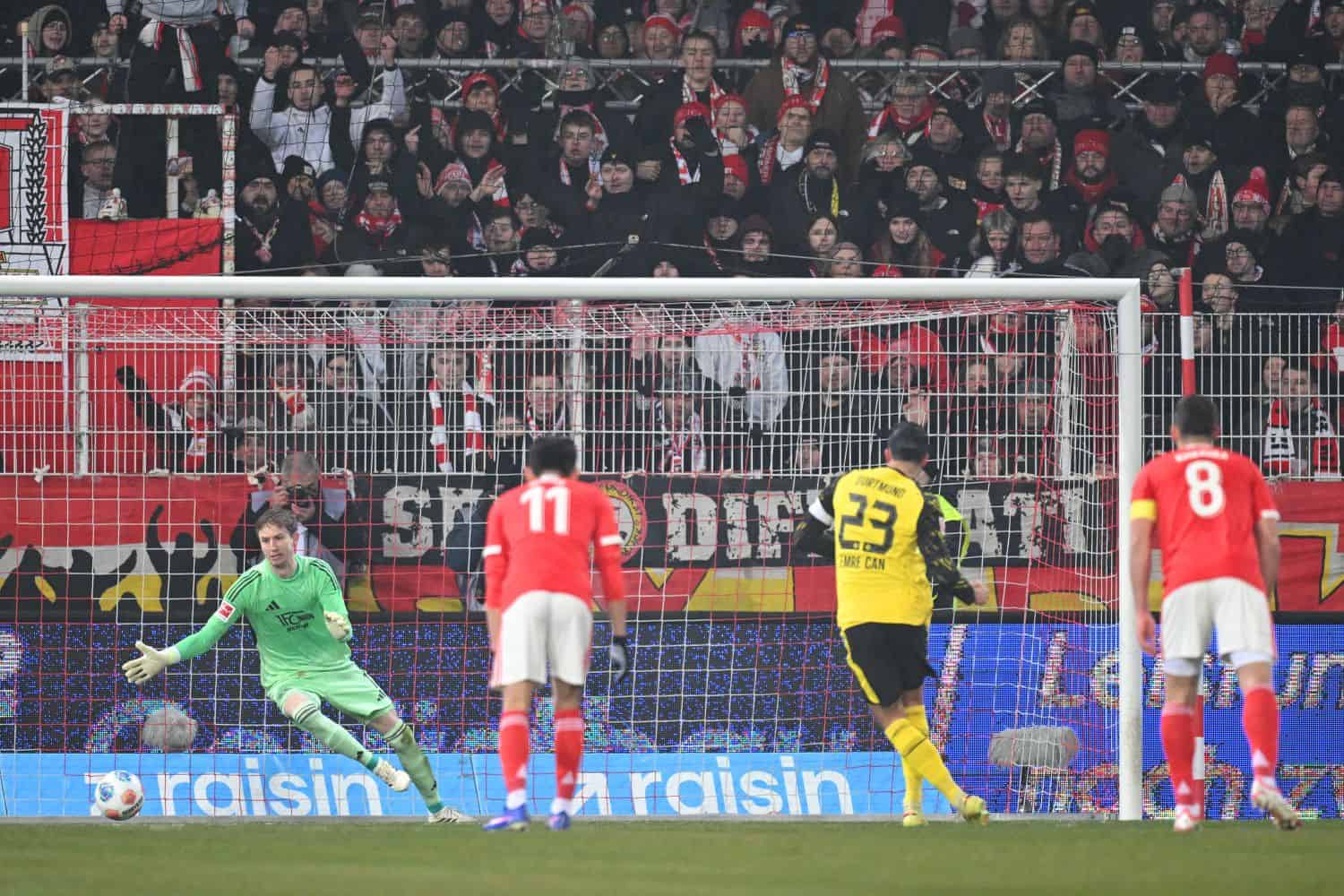 Emre Can, Elfmeter, Frederik Rönnow, Union Berlin, Alte Försterei