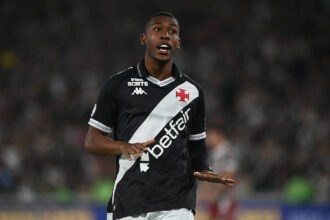 Match valid for the 2025 Copa do Brasil between Vasco and Fluminense. Vasco player Rayan celebrates his goal during a match against Fluminense, valid for the 2025 Copa do Brasil, at the Maracana Stadium, on the evening of Thursday, the 11th. RIO DE JANEIRO RJ BRAZIL Copyright: xJAYSONxBRAGAx