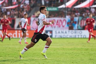 Ian Subiabre of River Plate runs over the court during the Liga Profesional de Futbol 2026 opening match between Barracas Central and River Plate at Estadio Claudio Fabian Tapia on January 24, 2026 in Buenos Aires, Argentina Photo by Camilla Stolen/Imago Buenos Aires Argentina Copyright: xCamillaxStolenx L1101899