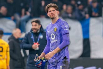 25.02.2026, Atalanta Bergamo vs. Borussia Dortmund, UEFA Champions League, Playoffs-R¸ckspiel Gregor Kobel Borussia Dortmund, 1 Regulations prohibit any use of photographs as image sequences and or quasi video *** 25 02 2026, Atalanta Bergamo vs Borussia Dortmund, UEFA Champions League, Playoffs second leg Gregor Kobel Borussia Dortmund, 1 Regulations prohibit any use of photographs as image sequences and or quasi video Copyright: xBahhoxKarax