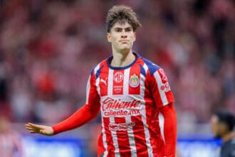 GUADALAJARA VS ATLAS - LIGA MX - 25 DE OCTUBRE 2025 ZAPOPAN, JALISCO, MEXICO. OCTOBER 25th: Armando Gonzalez 34 of Guadalajara celebrate his a goal during the J15 match between Guadalajara and Atlas of the A2025 tournament in the Liga MX, held at the Akron stadium, in Zapopan, Jalisco. PHOTO BY FABIAN MEZA /STRAFFONIMAGES/IMAGO/MANDATORY CREDIT/EDITORIAL USE/ Copyright: xFABIANxMEZAx