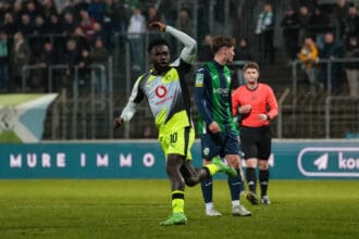 Freitag, 06.03.2026 Saison 2025 2026 25. Spieltag Regionalliga West im Ohlendorf Stadion im Heidewald, G¸tersloh, Germany. FC G¸tersloh - BV Borussia Dortmund U23. Torjubel nach dem 1:1 durch Mampasi-Joseph Boyamba BVB. *** Friday, 06 03 2026 Season 2025 2026 25 Matchday Regionalliga West at Ohlendorf Stadion im Heidewald, G¸tersloh, Germany FC G¸tersloh BV Borussia Dortmund U23 Goal celebration after the 1 1 by Mampasi Joseph Boyamba BVB