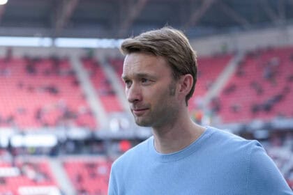 Simon Rolfes Bayer 04 Leverkusen, Gesch‰ftsf¸hrer , Deutschland, Fussball, 1. Bundesliga, 25.Spieltag, 2025/2026, SC Freiburg vs. Bayer 04 Leverkusen, 07.03.2026, Europa-Park Stadion, Freiburg, Deutschland DFL REGULATIONS PROHIBIT ANY USE OF PHOTOGRAPHS AS IMAGE SEQUENCES AND/OR QUASI-VIDEO. Freiburg Europa-Park Stadion Baden-W¸rttemberg Deutschland *** Simon Rolfes Bayer 04 Leverkusen, Managing Director Sport , Germany, Football, 1 Bundesliga, 25 Matchday, 2025 2026, SC Freiburg vs Bayer 04 Leverkusen, 07 03 2026, Europa Park Stadion, Freiburg, Germany DFL REGULATIONS PROHIBIT ANY USE OF PHOTOGRAPHS AS IMAGE SEQUENCES AND OR QUASI VIDEO Freiburg Europa Park Stadion Baden W¸rttemberg Germany Copyright: xArnexAmbergx