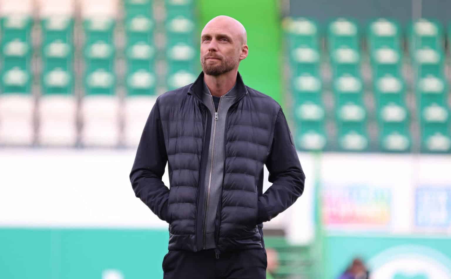 13.03.2026, Fussball, Herren, 2. Bundesliga, Saison 2025/2026, SpVgg Greuther F¸rth - SV 07 Elversberg, Sportvorstand Nils-Ole Book SV 07 Elversberg F¸rth Sportpark Ronhof Thomas Sommer Bayern Deutschland DEU *** 13 03 2026, Football, Men, 2 Bundesliga, Season 2025 2026, SpVgg Greuther F¸rth SV 07 Elversberg, Sports Director Nils Ole Book SV 07 Elversberg F¸rth Sportpark Ronhof Thomas Sommer Bayern Germany DEU Copyright: xFabianxKleerx