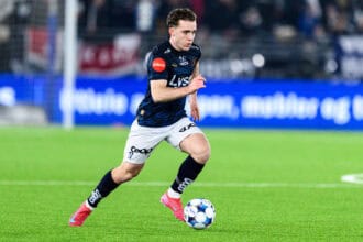 251130 Edvin Austbˆ of Viking during the Eliteserien match between Viking and Valerenga on November 30, 2025 in Stavanger. Photo: Mathilda Schuler / BILDBYRAN / kod MA / MA0898 fotboll football soccer fotball eliteserien viking valerenga bbeng *** 251130 Edvin Austbˆ of Viking during the Eliteserien match between Viking and Valerenga on November 30, 2025 in Stavanger Photo Mathilda Schuler BILDBYRAN kod MA MA0898 fotboll football soccer fotball eliteserien viking valerenga bbeng PUBLICATIONxNOTxINxSWExNORxFINxDEN Copyright: MATHILDAxSCHULER BB251130MA140