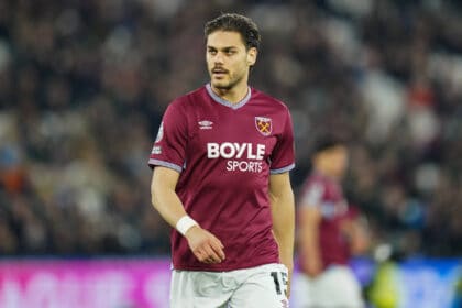 West Ham United v Wolverhampton Wanderers, Premier League Konstantinos Mavropanos of West Ham United during the West Ham United v Wolverhampton Wanderers Premier League match at the London Stadium, London, England on 10 April 2026 Credit: Dylan Hepworth/Every Second Media Editorial use only. All images are copyright Every Second Media Limited. No images may be reproduced without prior permission. All rights reserved. Premier League and Football League images are subject to licensing agreements with Football DataCo Limited. see https://www.football-dataco.com Copyright: xIMAGO/EveryxSecondxMediax ESM-1908-0149 DylanxHepworthx/xEveryxSecondxMediax