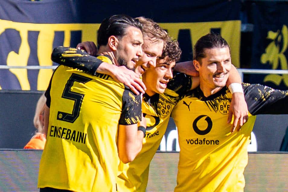 Ramy Bensebaini, Maximilian Beier, Samuele Inacio und Marcel Sabitzer