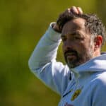 Fussball, Saison 2025/2026, Regionalliga West, 26.04.2026, 31. Spieltag, Herren, 1.FC Bocholt rosa vs. Borussia Dortmund gelb /// Daniel Rios Trainer Borussia Dortmund, Bocholt Stadion am Huenting Nordrhein-Westfalen Deutschland *** Soccer, Season 2025 2026, Regionalliga West, 26 04 2026, Matchday 31, Men, 1 FC Bocholt pink vs Borussia Dortmund yellow Daniel Rios Coach Borussia Dortmund , Bocholt Stadion am Huenting Nordrhein Westfalen Germany 260426_fb_1fc-bocholt_borussia-dortmund-u23_51413