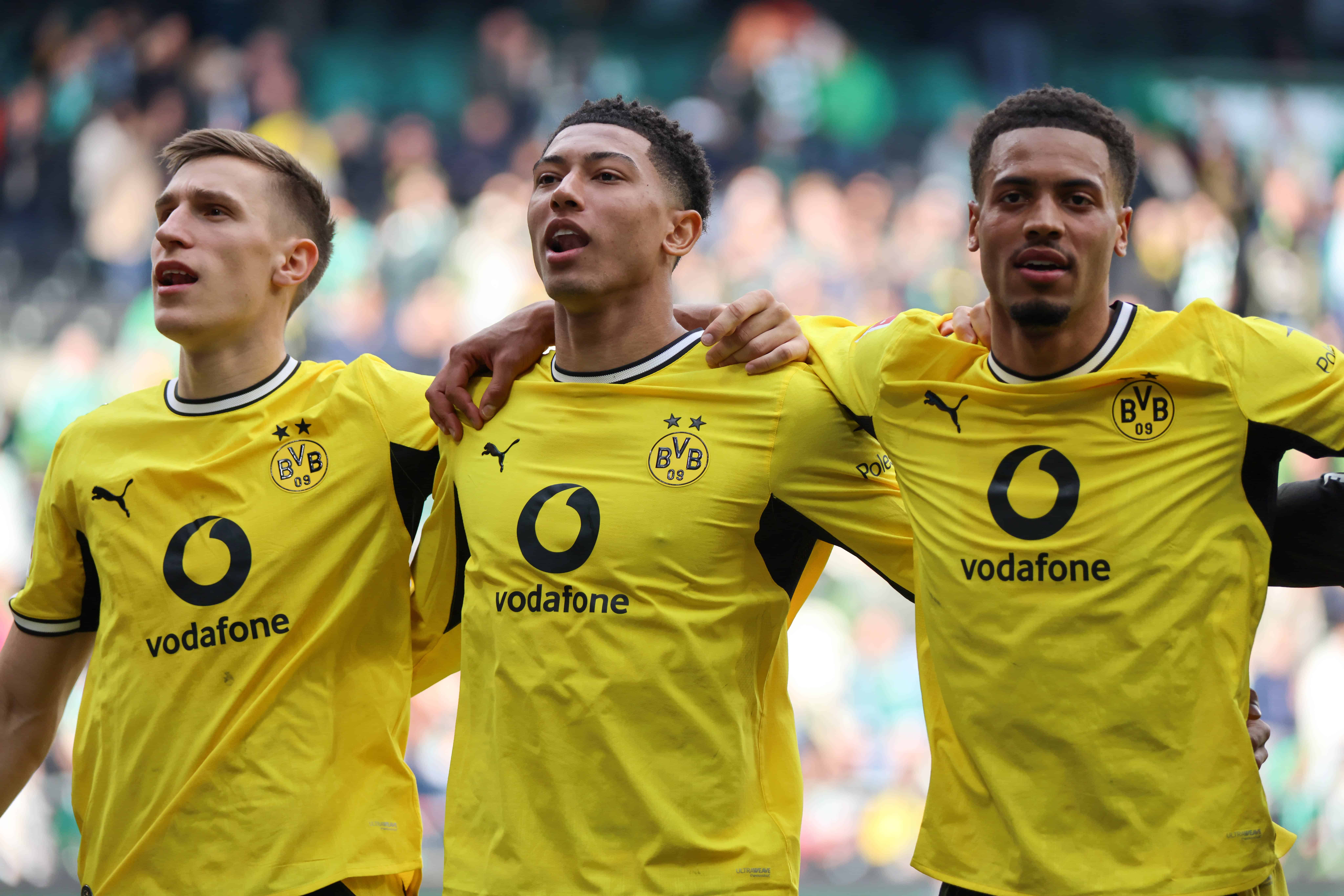 Nico Schlotterbeck, Jobe Bellingham und Felix Nmecha