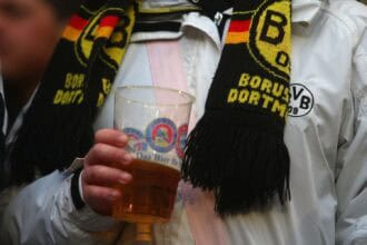 Fans Bier Schal