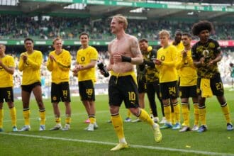Julian Brandt und Team
