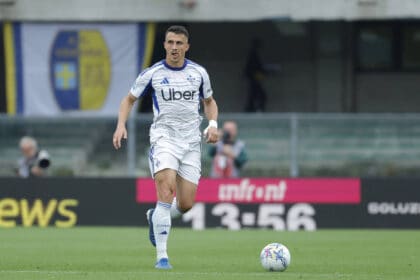 May 10, 2026, Verona, Italy: Marc-Oliver Kempf of Como 1907 seen in action during the Italian Serie A soccer match between Hellas Verona FC and Como 1907 at Marcantonio Bentegodi Stadium. Final score Hellas Verona FC 0:1 Como 1907. Hellas Verona FC Vs Como 1907 In Italy - 10 May 2026 PUBLICATIONxINxGERxSUIxAUTxONLY - ZUMAs197 20260510_aaa_s197_089 Copyright: xEmanuelexPennnacchiox