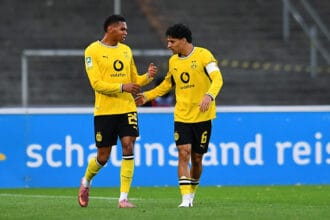 Borussia Dortmund U23 - Schalke 04 U23 ** NUR F√úR REDAKTIONELLE ZWECKE ** EDITORIAL USE ONLY **Fu√üball Regionalliga West 6.Spieltag: Borussia Dortmund U23 - Schalke 04 U23 am 01.09.2026 im Stadion Rote Erde in Dortmund Kevin Mutove ( Borussia Dortmund U23 ), links - Ayman Azhil ( Borussia Dortmund U23 ), rechts Deutschland Nordrhein Westfalen Dortmund Copyright: ThorstenxTillmann *** Borussia Dortmund U23 vs. Schalke 04 U23 ** FOR EDITORIAL USE ONLY ** EDITORIAL USE ONLY ** p Soccer Regionalliga West, Matchday 6: Borussia Dortmund U23 vs. Schalke 04 U23 on September 1, 2026, at Rote Erde Stadium in Dortmund. Kevin Mutove (Borussia Dortmund U23), on the left: Ayman Azhil, Borussia Dortmund U23; on the right: Dortmund, North Rhine-Westphalia, Germany. Copyright ThorstenxTillmann Copyright: ThorstenxTillmann doc87ezw2m906sctericln ,EDITORIAL USE ONLY
