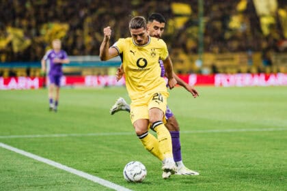 DFB-Pokal: HEBC - Borussia Dortmund, 01.09.2026 Marcel Sabitzer Borussia Dortmund, 20 am Ball Fuﬂball, DFB-Pokal, 1. Runde: HEBC vs. Borussia Dortmund am 01.09.2026 im Volksparkstadion, Hamburg DFB REGULATIONS PROHIBIT ANY USE OF PHOTOGRAPHS AS IMAGE SEQUENCES AND/OR QUASI-VIDEO. *** DFB Cup: HEBC vs. Borussia Dortmund, September 1, 2026 Marcel Sabitzer of Borussia Dortmund, No. 20 with the ball soccer, DFB Cup, First Round: HEBC vs. Borussia Dortmund on September 1, 2026, at the Volksparkstadion, Hamburg. DFB regulations prohibit any use of photographs as image sequences and/or quasi-video. Copyright: xBEAUTIFULxSPORTS/Tonh‰userx