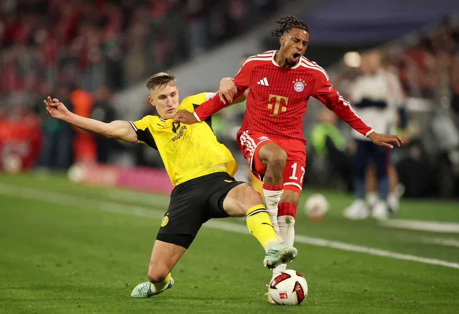 Nico Schlotterbeck und Michael Olise