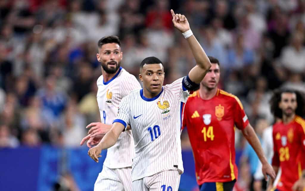 Olivier Giroud und Kylian Mbappé